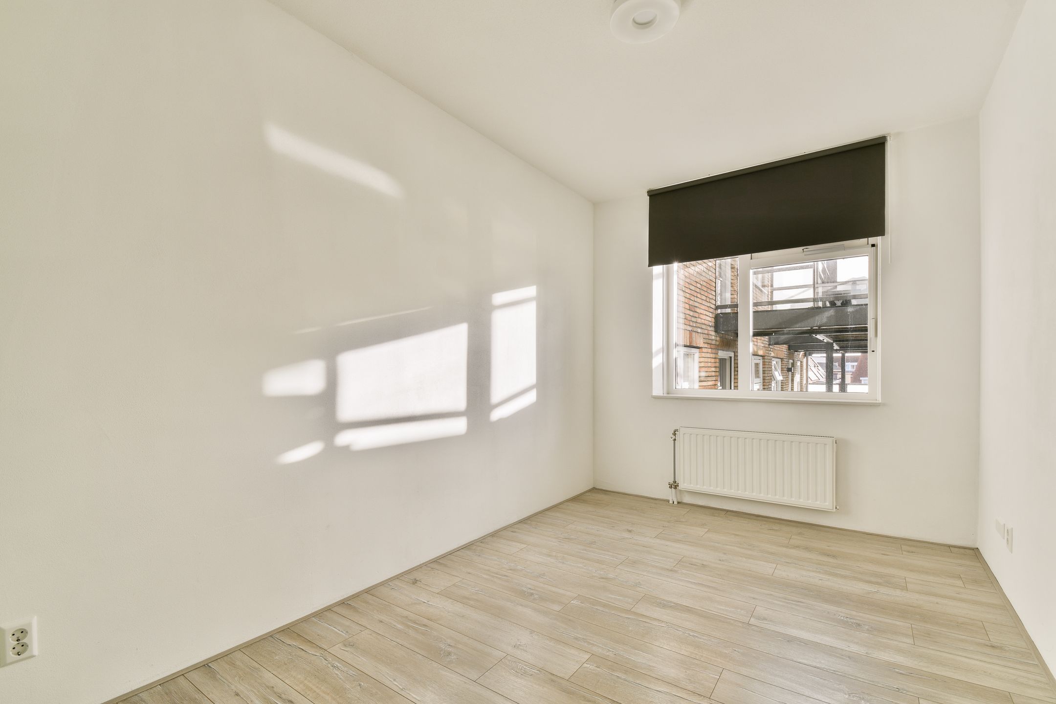 Photo 12 of Floralisplein 51