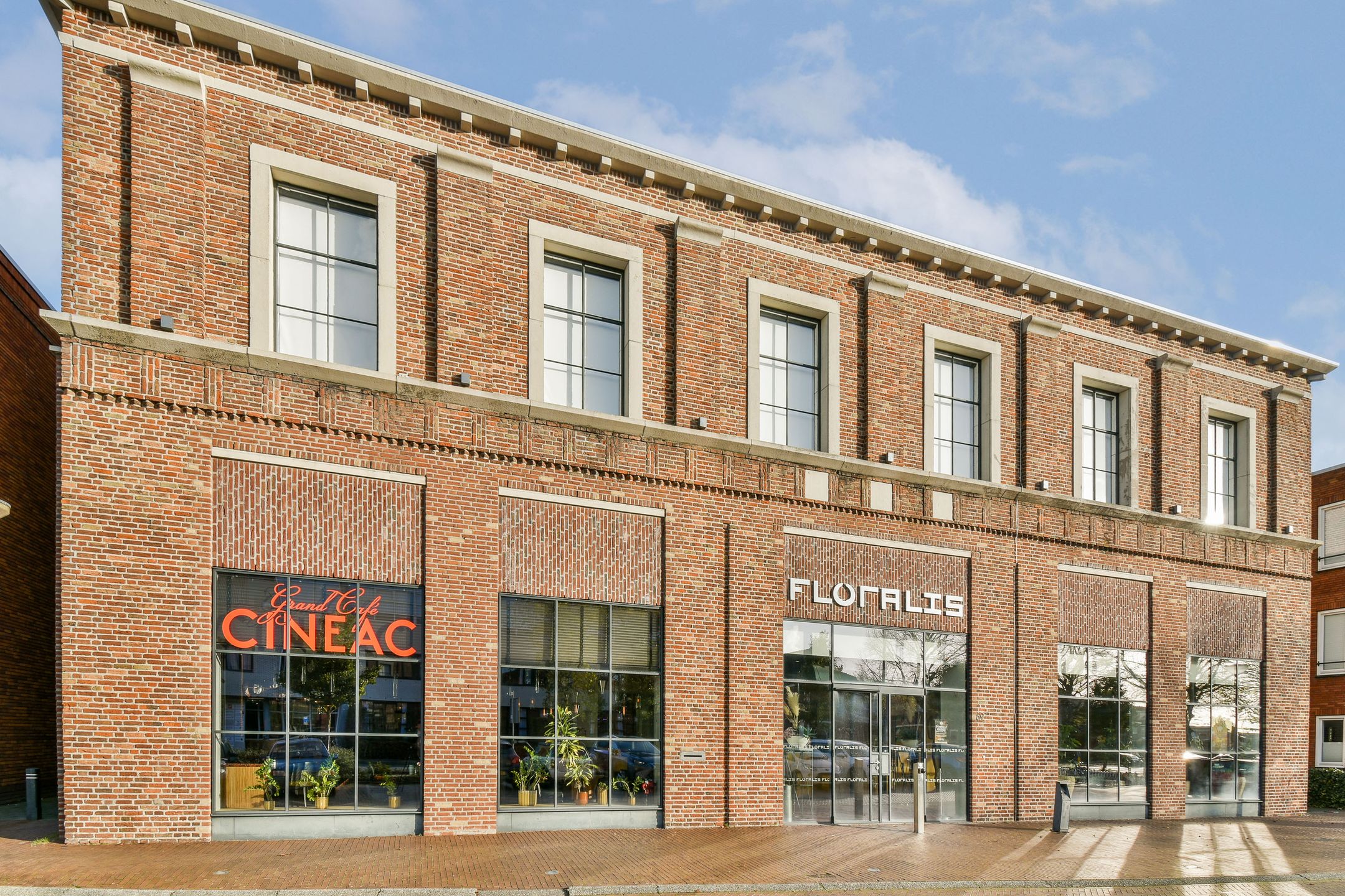 Photo 18 of Floralisplein 51