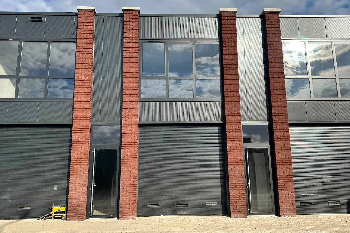 Bekijk foto 2 van L.J. Costerstraat 11-E