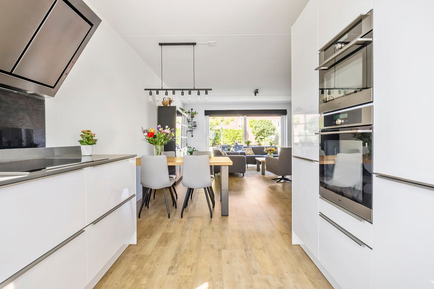 Foto 14 van Johannisstraat 13