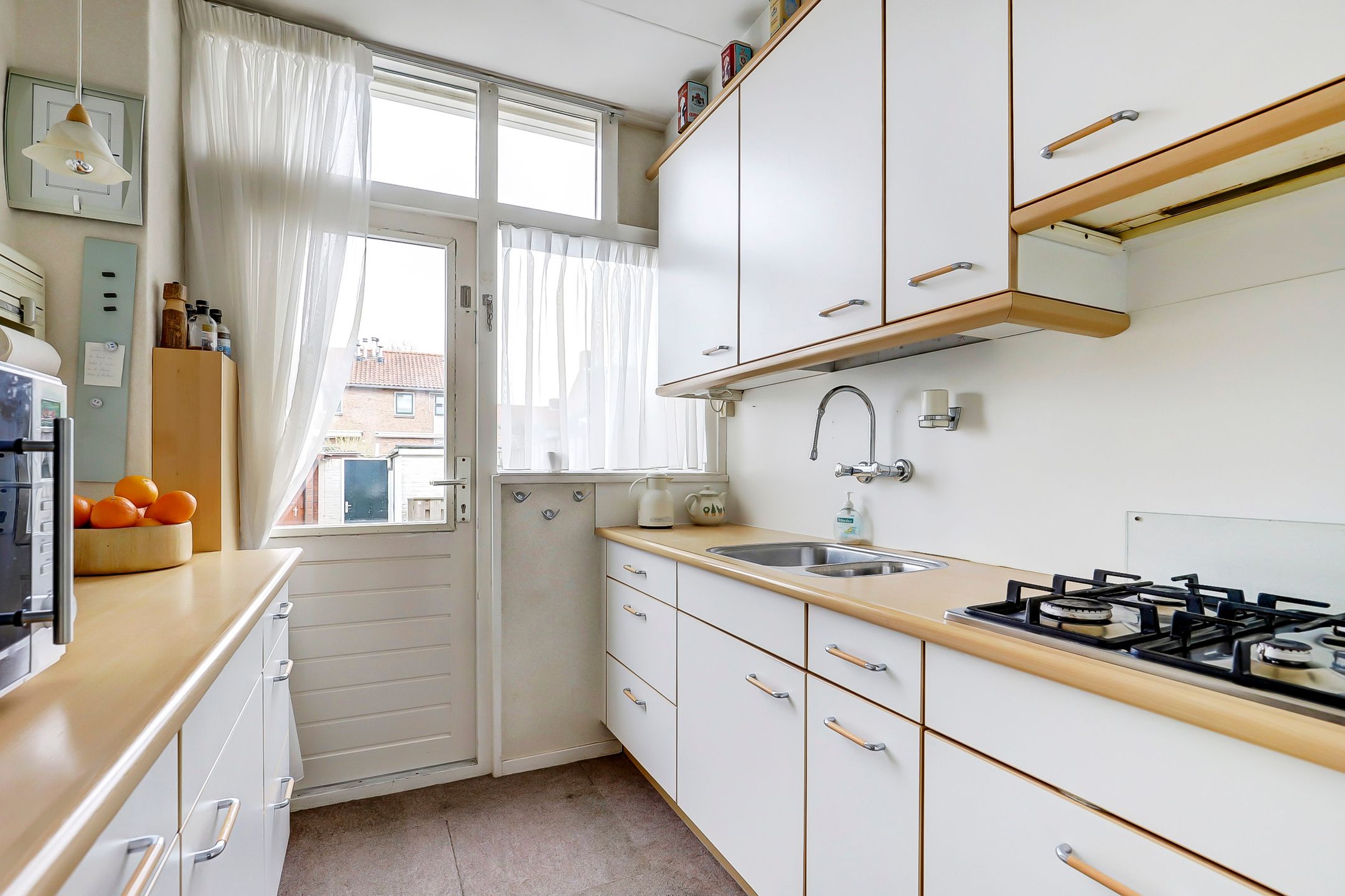 Foto 9 van Van Eedenstraat 11