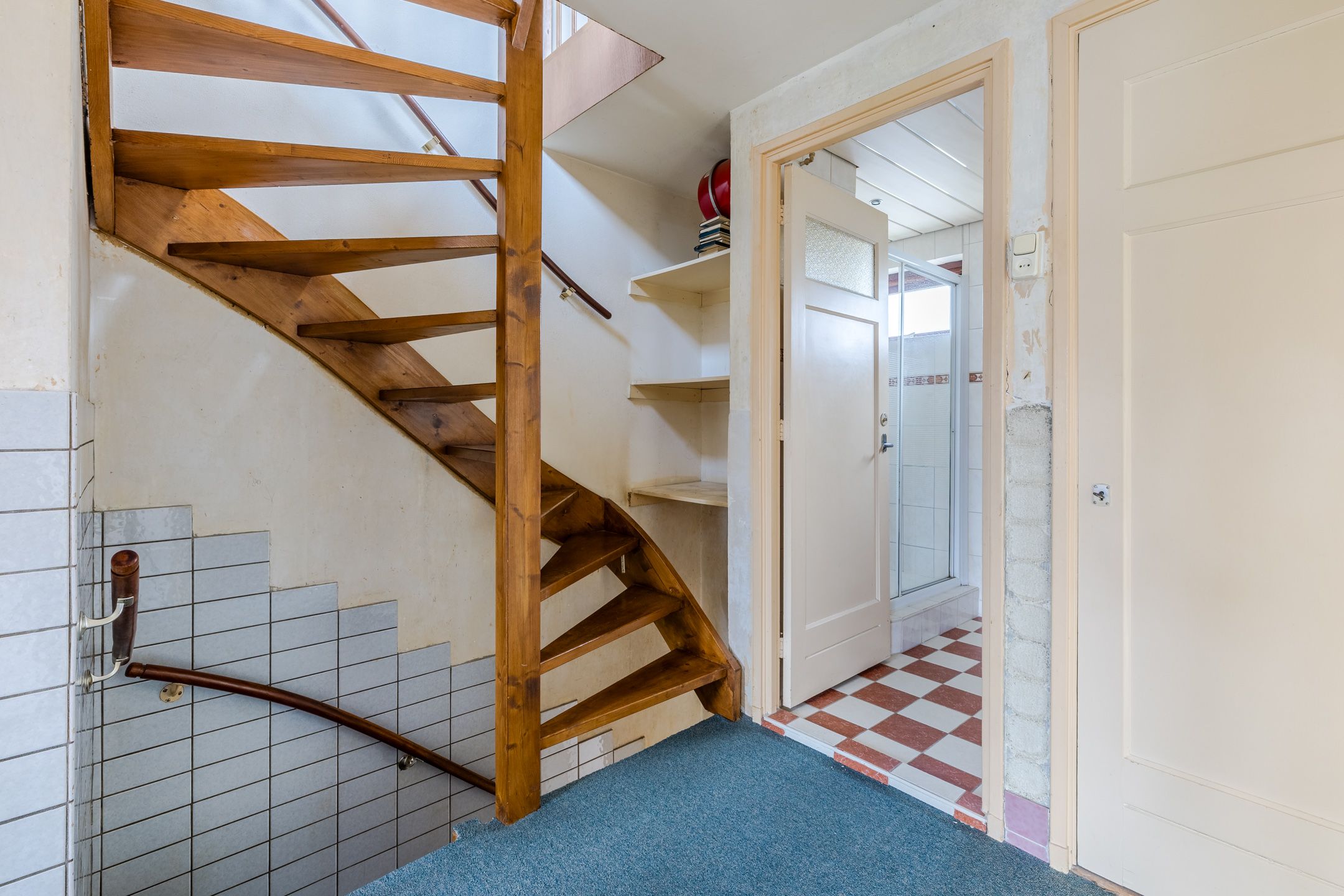 Photo 12 of Borneostraat 106