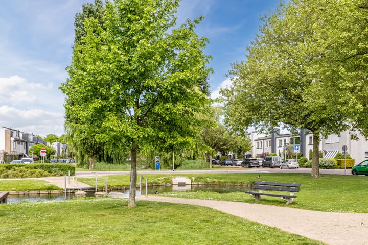 Photo 25 of Borneostraat 106