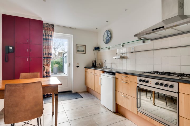 Photo 9 of Burgemeester Joostenlaan 9