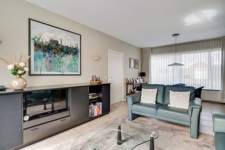 Photo 12 of Burgemeester Joostenlaan 9