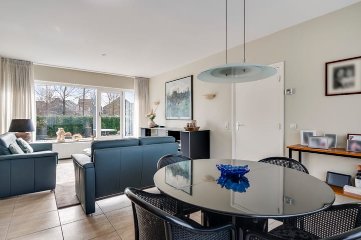 Photo 2 of Burgemeester Joostenlaan 9