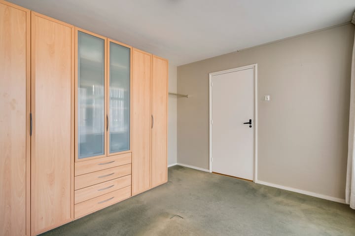 Photo 16 of Burgemeester Joostenlaan 9