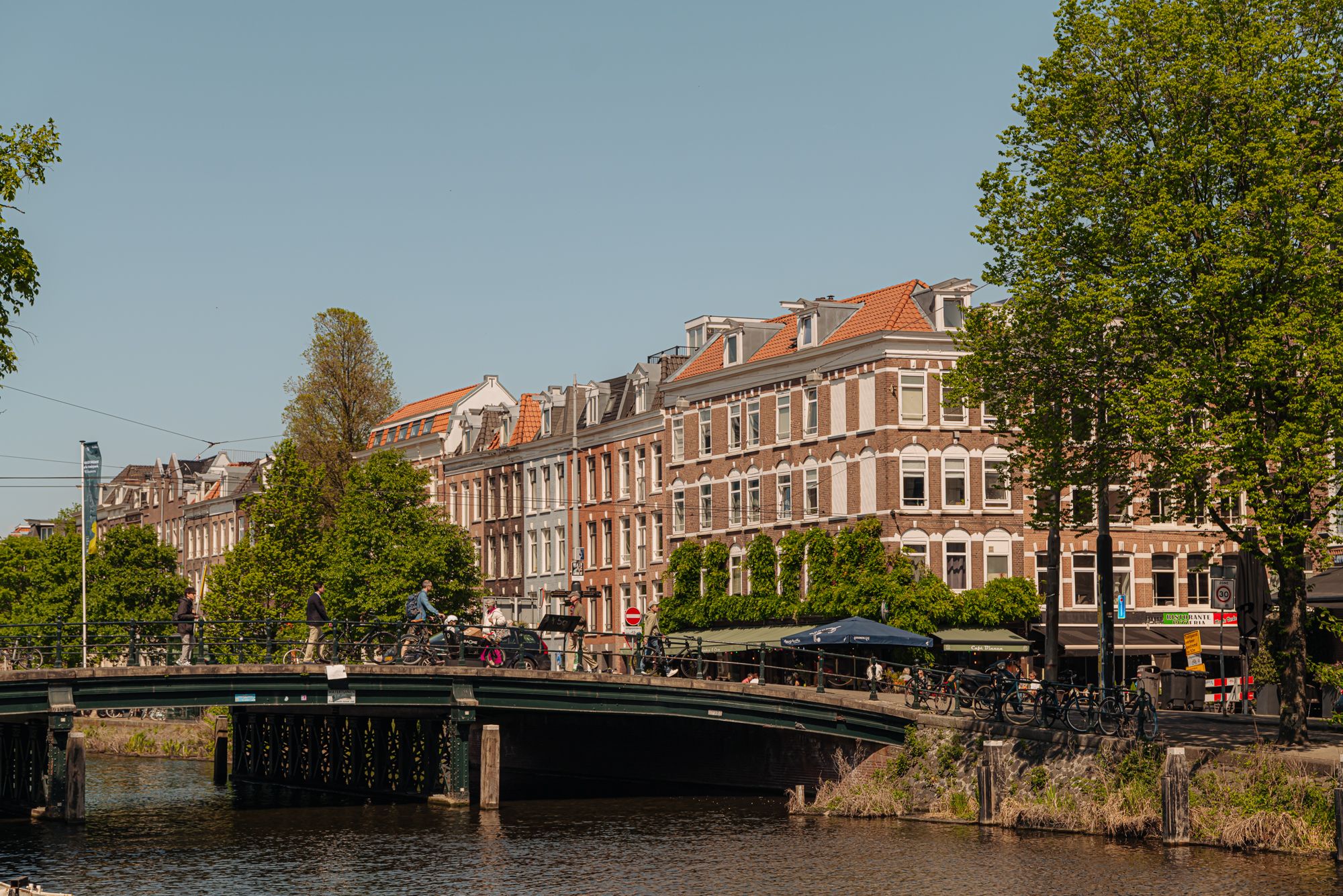 Foto 33 van Cornelis Anthoniszstraat 63-3