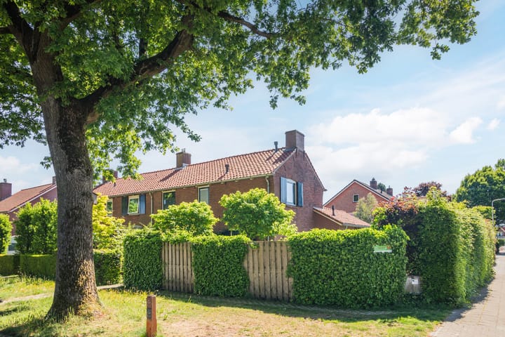 Foto 1 van Middachtenstraat 27