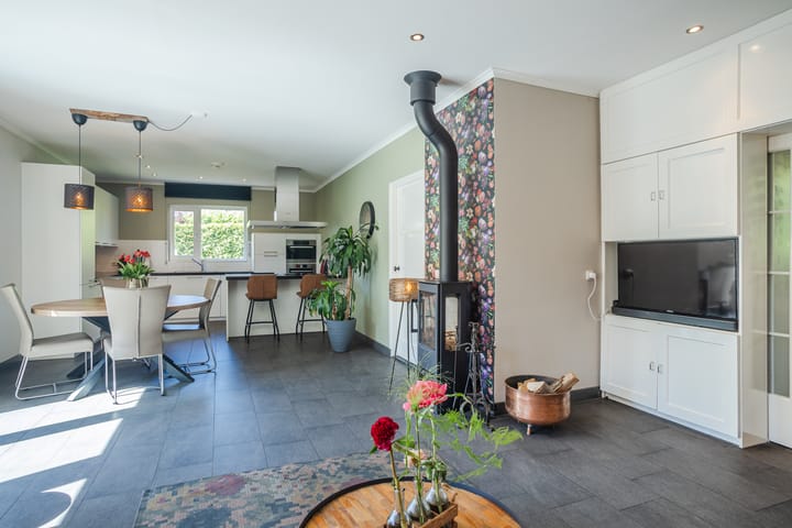 Foto 9 van Middachtenstraat 27