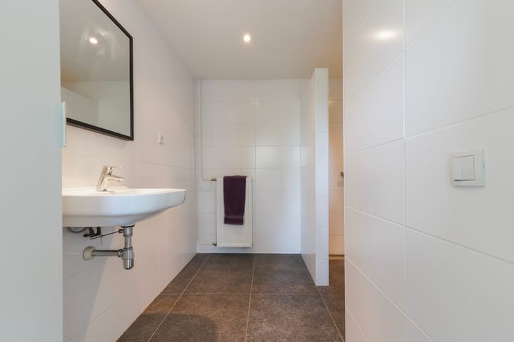 Foto 14 van Parallelweg 3