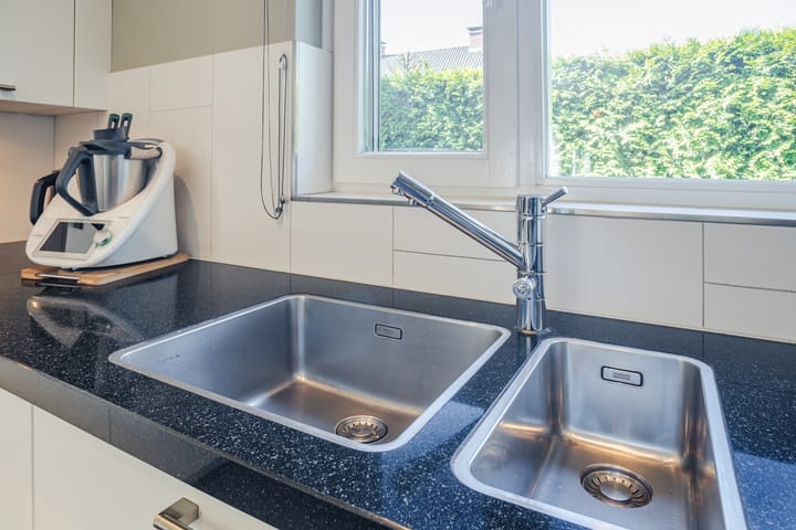 Foto 16 van Middachtenstraat 27