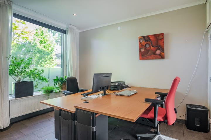 Foto 17 van Middachtenstraat 27