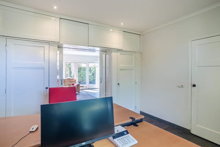 Foto 19 van Middachtenstraat 27