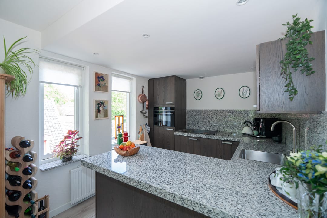 Photo 13 of Willem Tellstraat 36