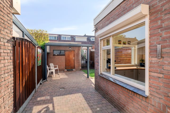 Foto 23 van Steenbergenstraat 17