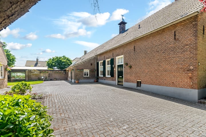 Photo 4 of Lodderdijk 13