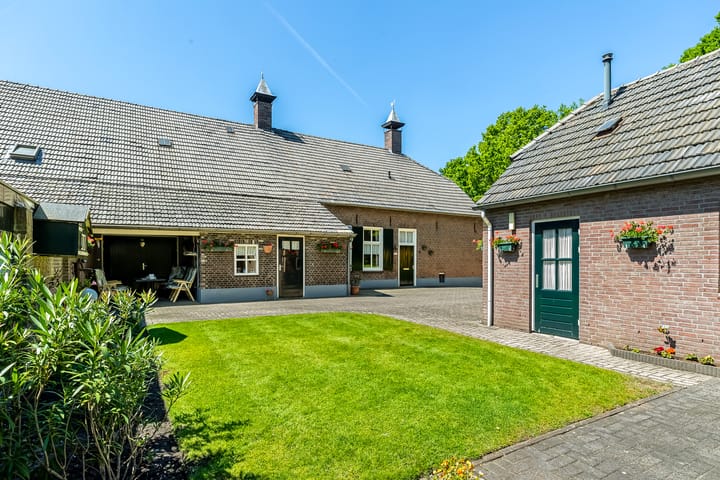 Photo 5 of Lodderdijk 13