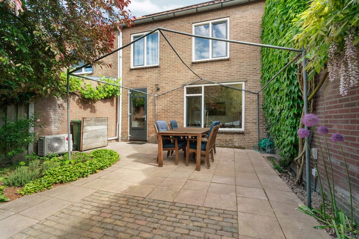 Foto 42 van Fuutstraat 19