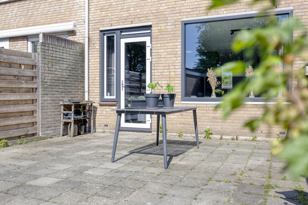 Foto 32 van Pierre Monteuxstraat 56