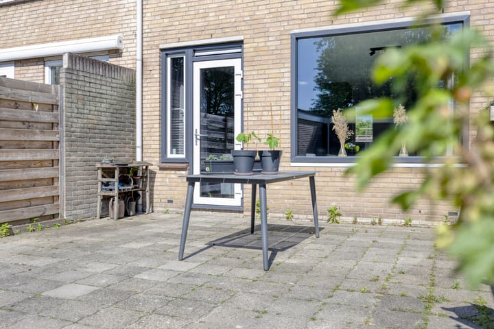 Foto 32 van Pierre Monteuxstraat 56