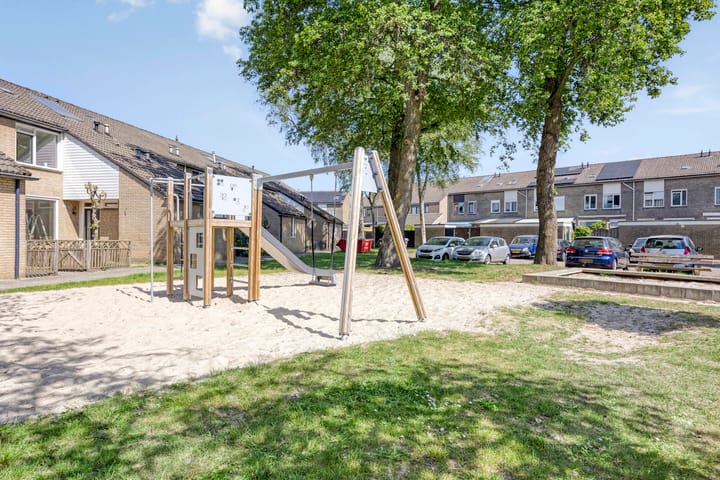 Foto 33 van Pierre Monteuxstraat 56