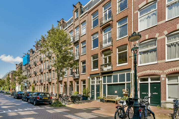 Foto 2 van Van Boetzelaerstraat 42-1