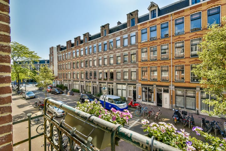 Foto 8 van Van Boetzelaerstraat 42-1