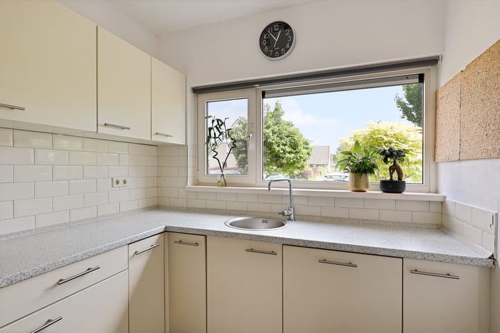 Photo 17 of Hoxma 48