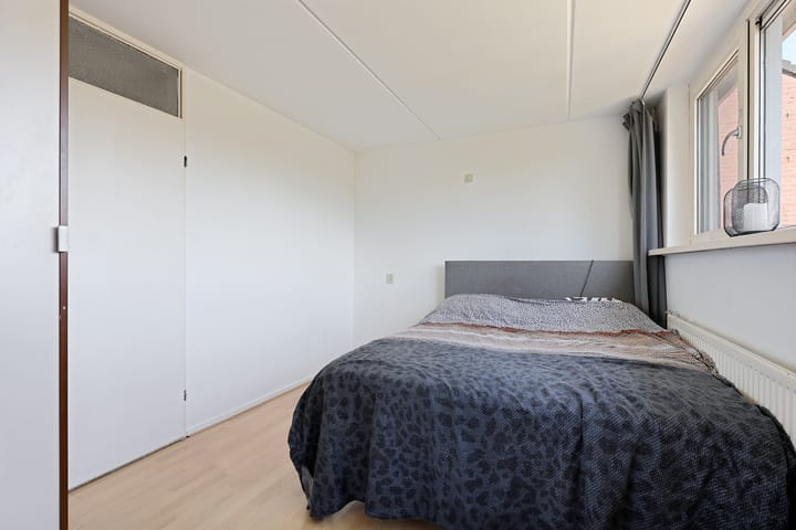 Photo 22 of Hoxma 48