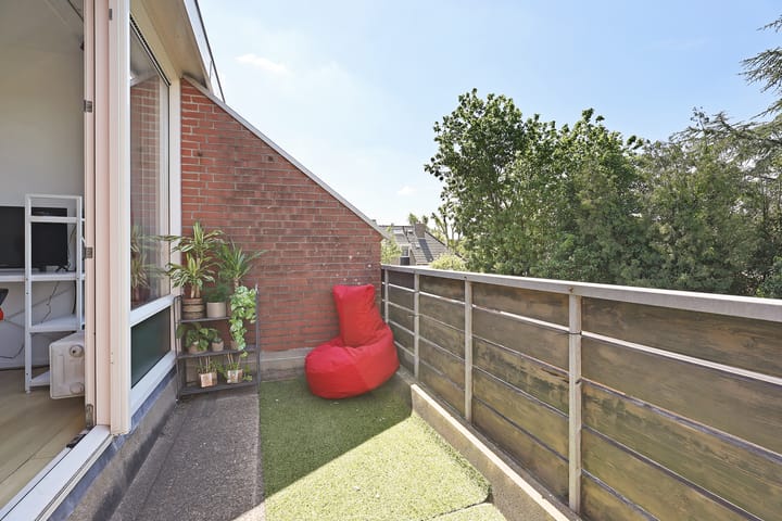 Photo 28 of Hoxma 48