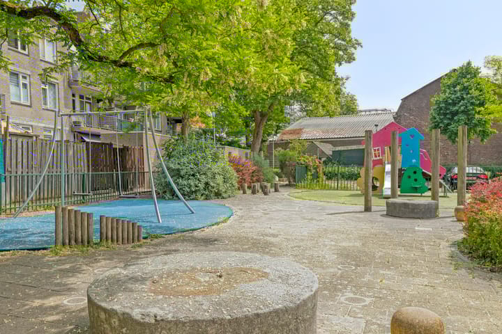 Foto 28 van Lijsterbesstraat 17