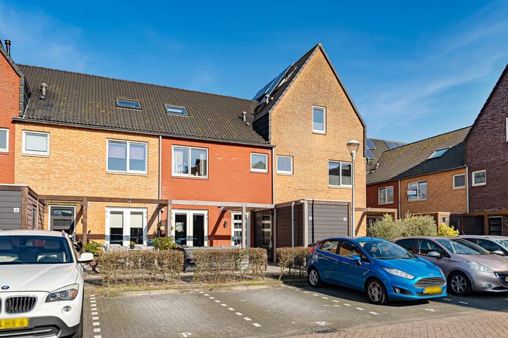 Foto 6 van Van Veendijk 8