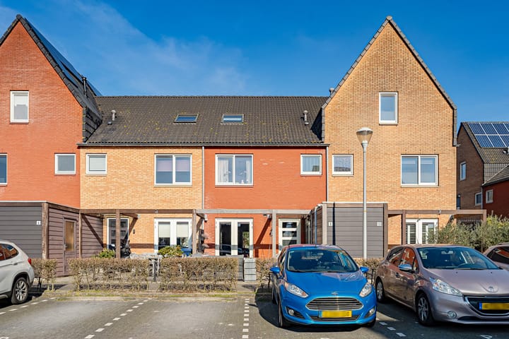 Foto 7 van Van Veendijk 8