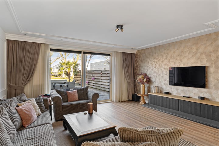 Foto 17 van Van Veendijk 8