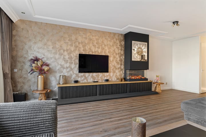 Foto 19 van Van Veendijk 8