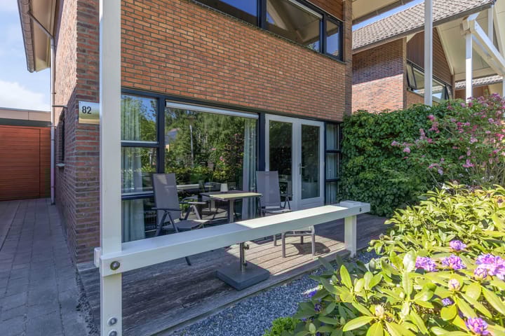 Foto 7 van Zaailand 82