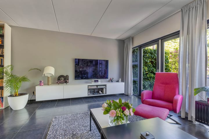 Foto 17 van Zaailand 82