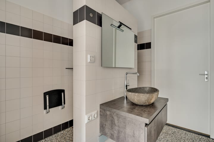 Foto 13 van Busschuttenpoort 13-A04