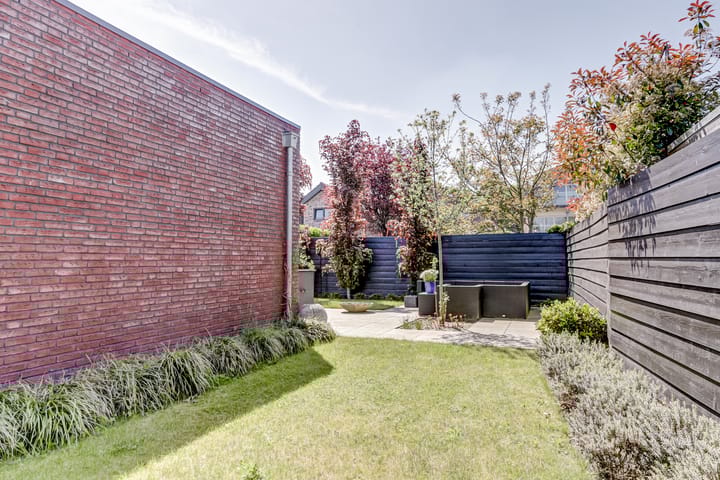 Foto 32 van Hoge Ham 81-B