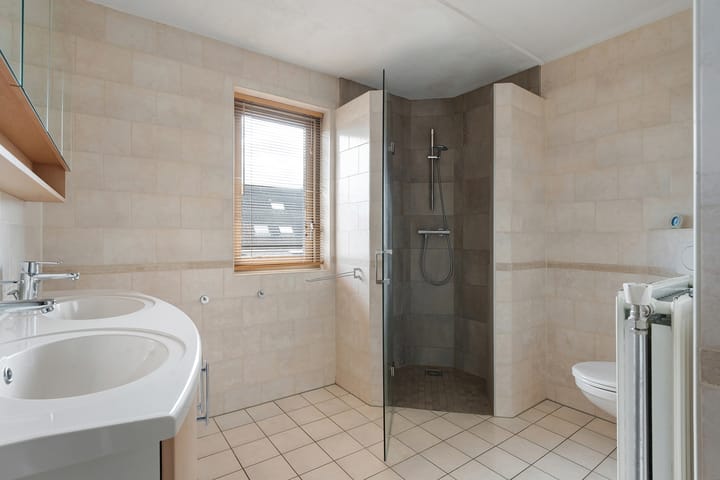 Foto 18 van Schotlaan 8