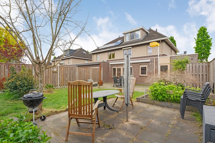 Foto 30 van Schotlaan 8