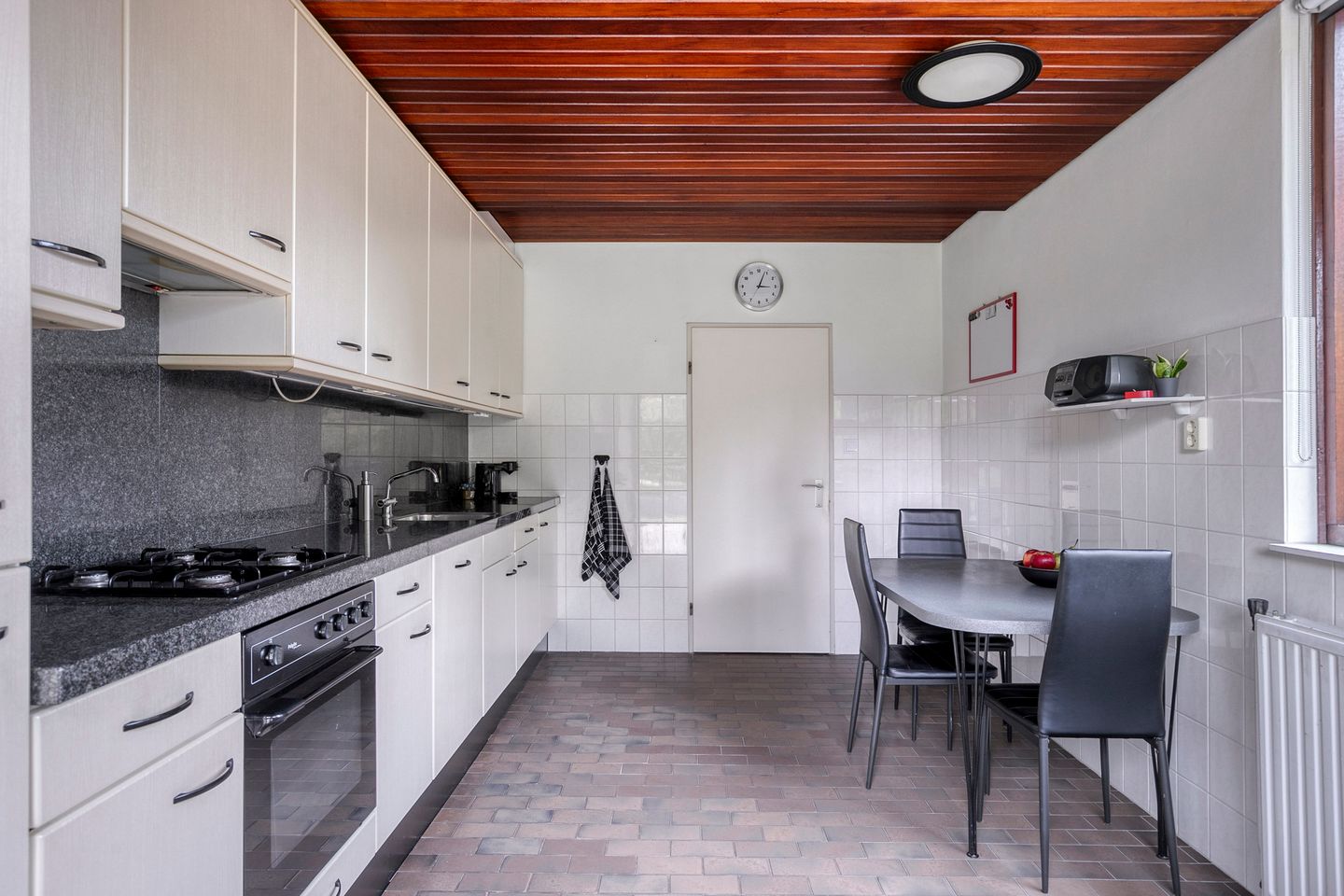 Photo 14 of Aquariuslaan 16