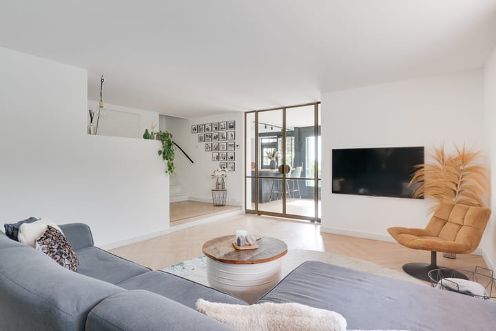 Foto 4 van Esdoornlaan 12