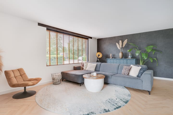 Foto 7 van Esdoornlaan 12