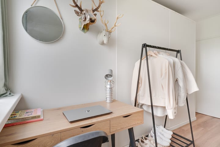 Foto 23 van Esdoornlaan 12