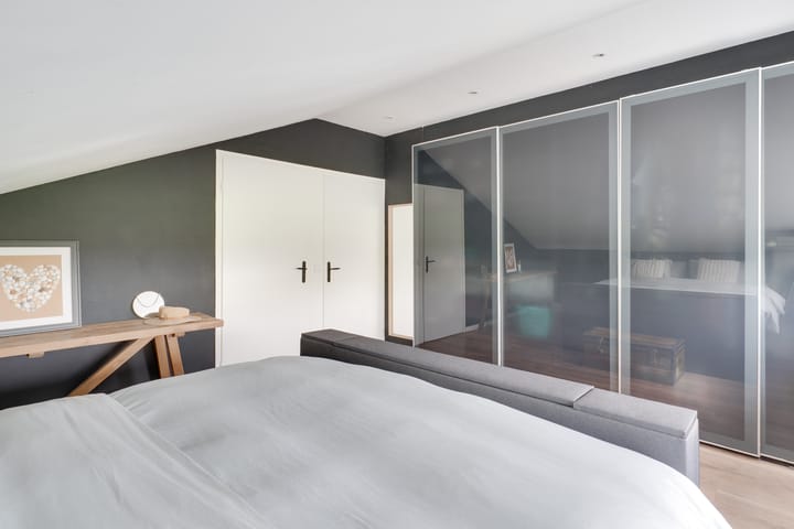 Foto 28 van Esdoornlaan 12