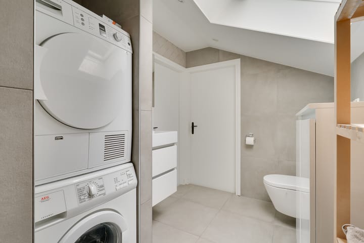 Foto 33 van Esdoornlaan 12