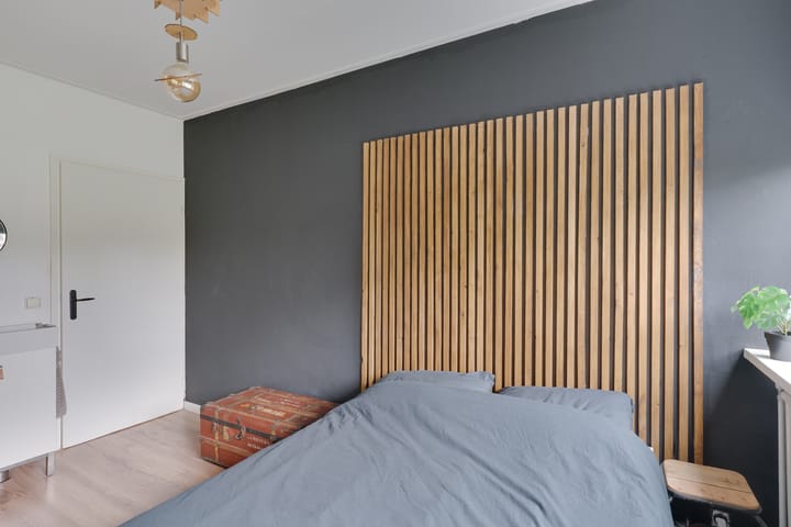 Foto 42 van Esdoornlaan 12