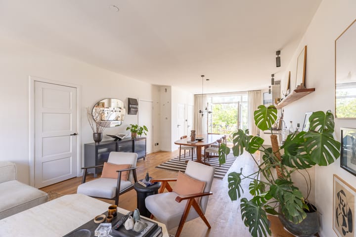 Photo 6 of Van Kinsbergenstraat 53-2